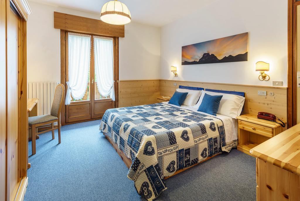 Hotel Roma San Vito di Cadore Værelse billede