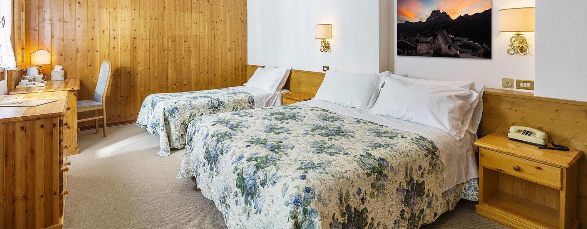 Hotel Roma San Vito di Cadore Eksteriør billede